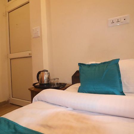 Triple One Hotel Tapovan Rishikesh,Near Laxman Jhula 외부 사진