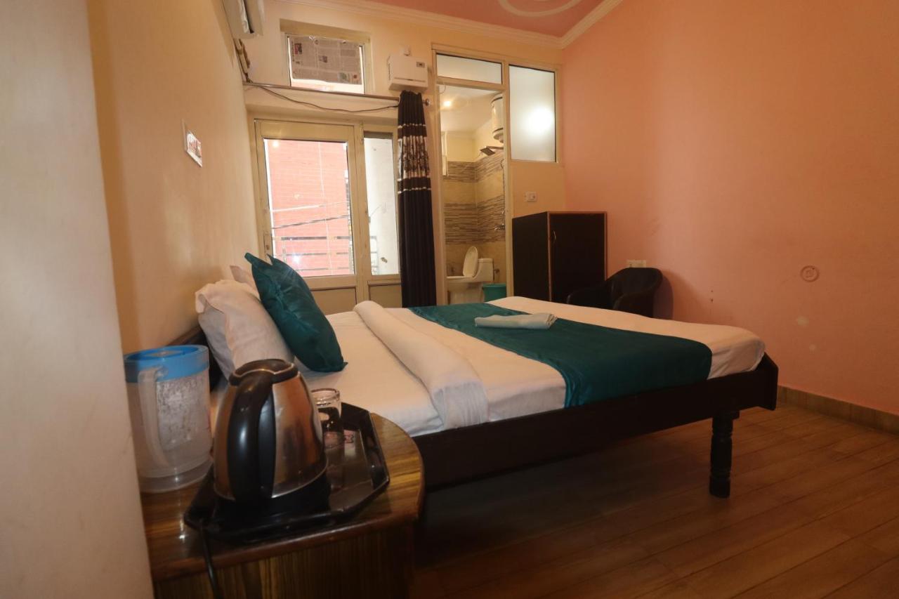 Triple One Hotel Tapovan Rishikesh,Near Laxman Jhula 외부 사진