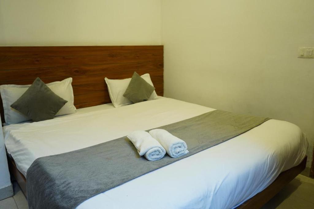 Triple One Hotel Tapovan Rishikesh,Near Laxman Jhula 외부 사진