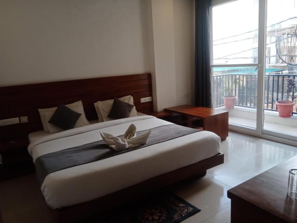 Triple One Hotel Tapovan Rishikesh,Near Laxman Jhula 외부 사진